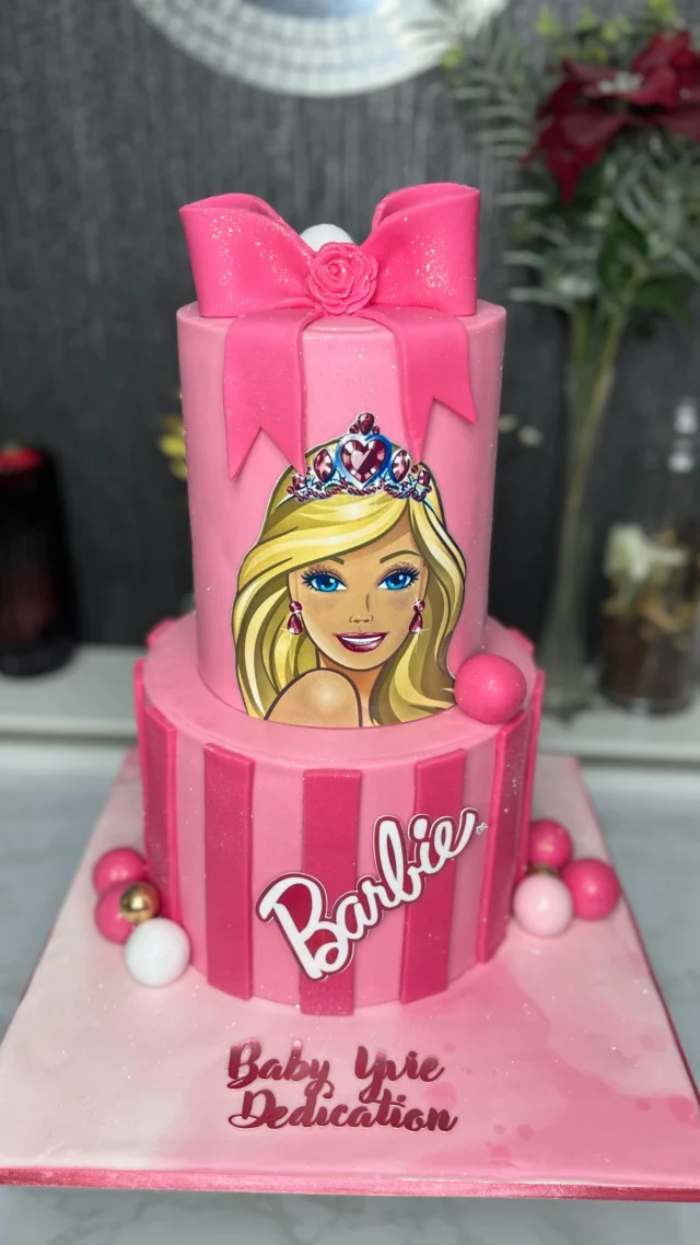 Life in pink, frosting, and sparkle.
This Barbie-themed baby cake was giving cutest little doll energy pretty in pink, sweet in every bite.
Perfect for a baby girl’s special day. Because every little princess deserves a cake this fabulous.

Custom themed cakes available .DM to book your dream design.#BarbieCake #BabyGirlCake #BarbieThemeParty #PinkCakes #CustomCakesUK #BarbieVibesOnly #CakesByLosolbert #PrincessPartyCake #BarbieInspo #EventCakesLondon #LondonCakeQueen #GlamBabyCake #BarbieDreamCake