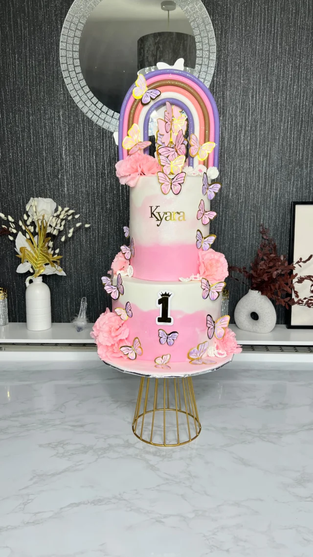 Delicate, beautiful, and sweet just like a butterfly.🦋 This cake is a dreamy masterpiece, celebrating transformation and joy in the most delicious way. Who’s ready to flutter into a slice of happiness? 💙💜💛 #ButterflyCake #SweetTransformation #BakeWithLove